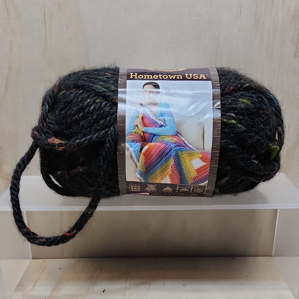 Lion Brand Yarns Hometown USA Black Multi-Color Cambridge Tween #303 Acrylic 64